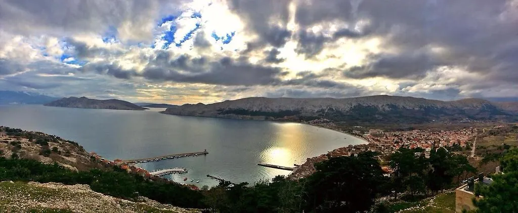Apartments Capic Baska  Baska (Krk)